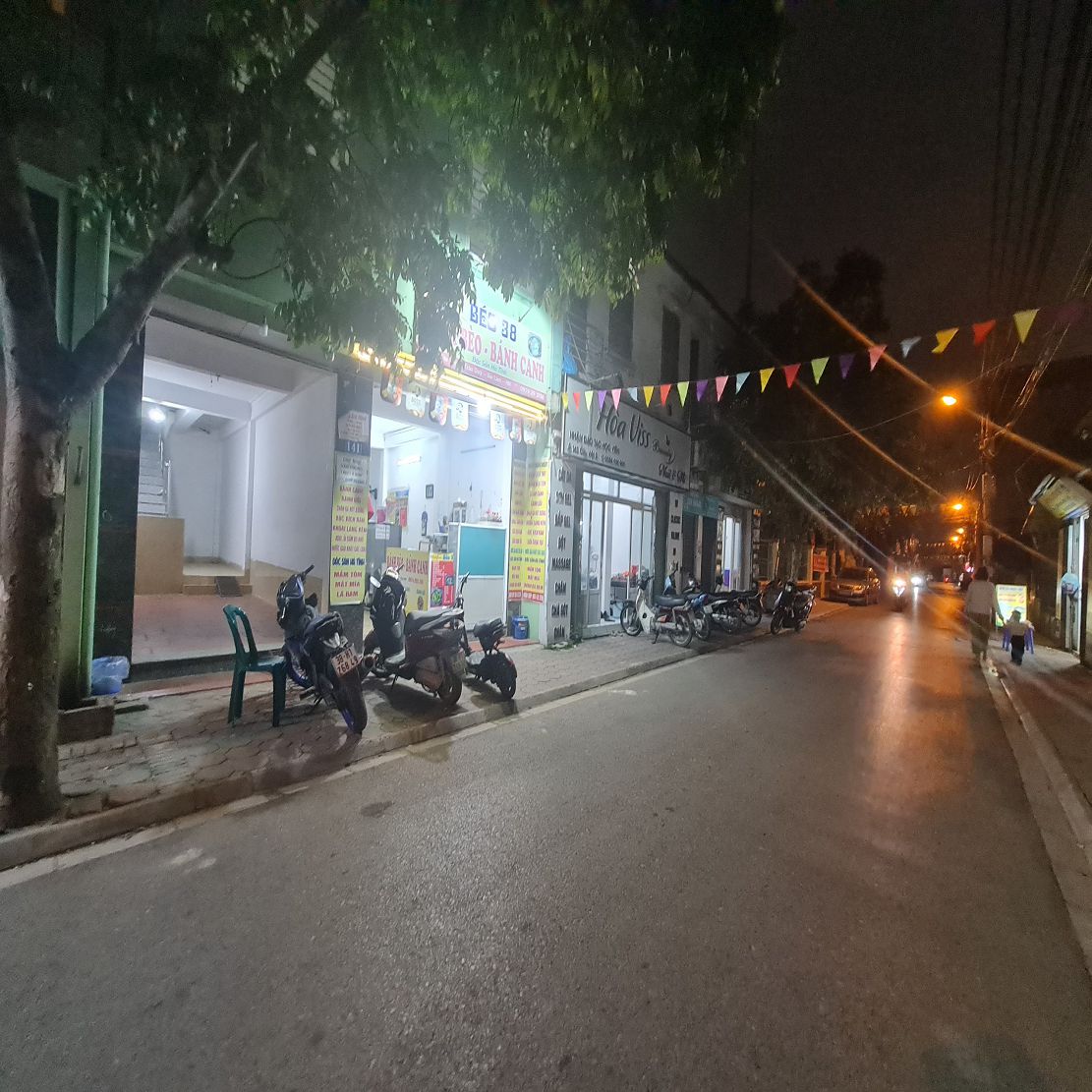 67m2 đất trục chính kinh doanh sầm uất tại Trâu Quỳ, Gia Lâm. Mt 4,5m, đường 10m. Kinh doanh. - Ảnh chính